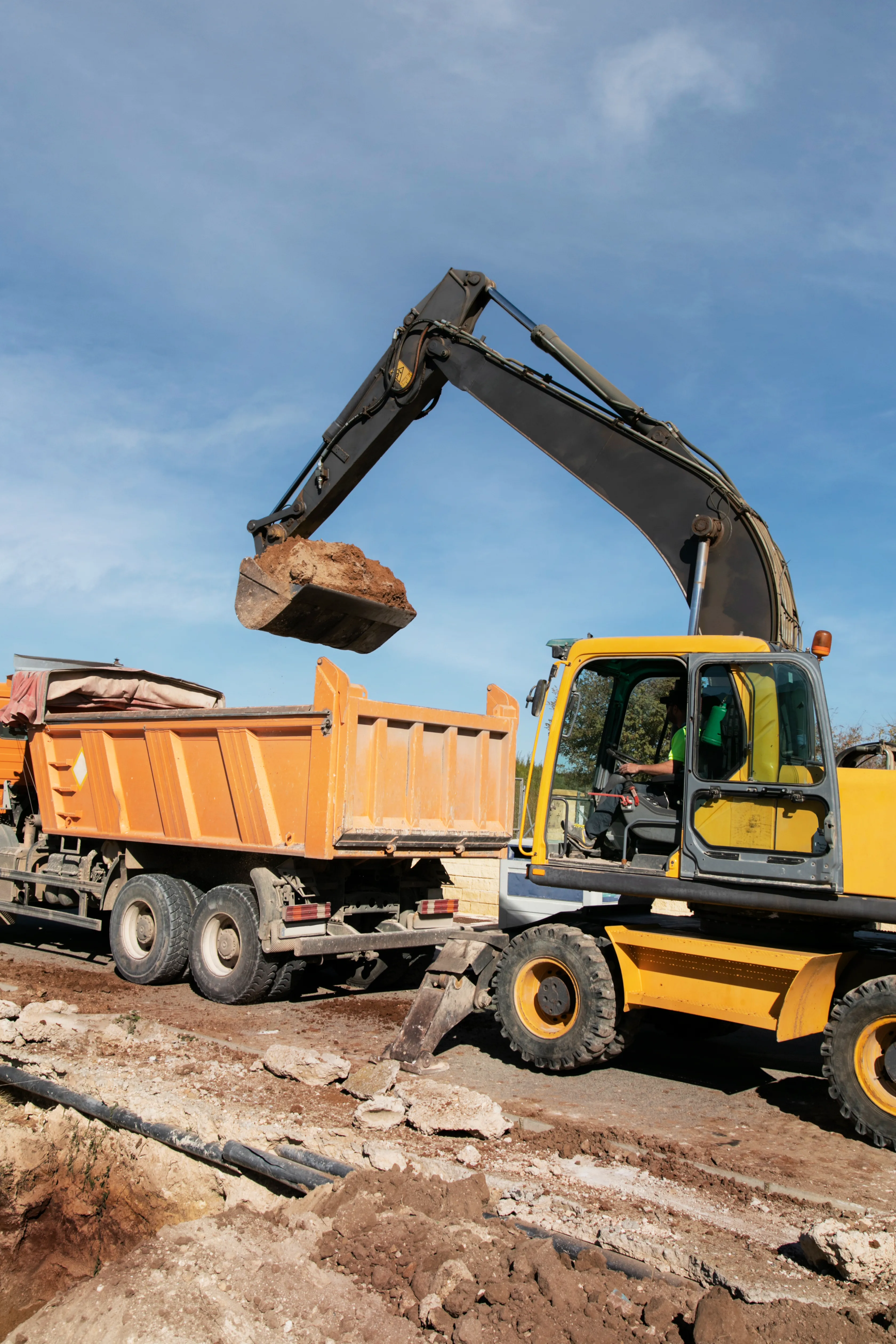 Dump Truck (RFB)